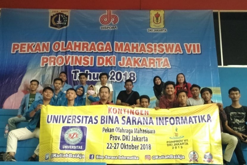 Kontingen UBSI memeriahkan Pekan Olahraga Mahsiswa (POM) DKI Jakarta 2018.