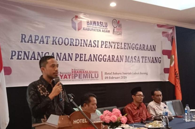 Koordinator Divisi Pencegahan Partisipasi Masyarakat dan Humas Bawaslu Agam Yuhendra. 