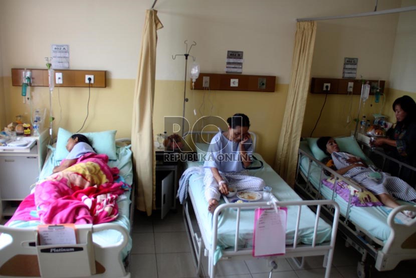 Sejumlah pasien dirawat di RS Dr. Sutoyo, Bintaro, Jakarta Selatan. (Ilustrasi)