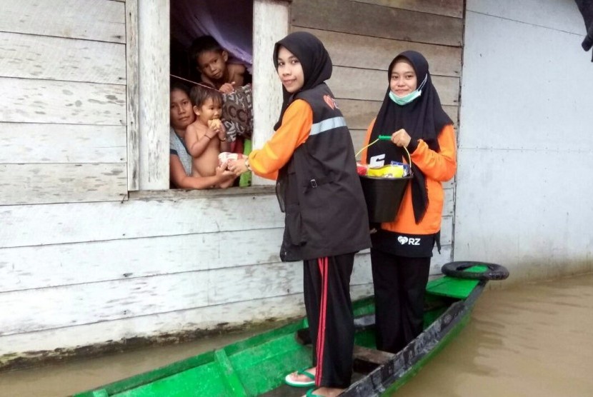 Kornet Superqurban untuk Korban Banjir Bandang Kapuas