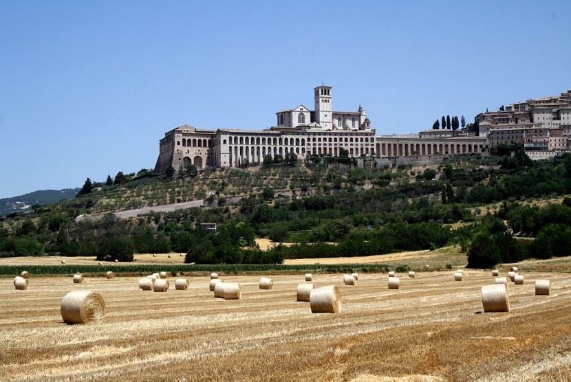 Kota Assisi Italia