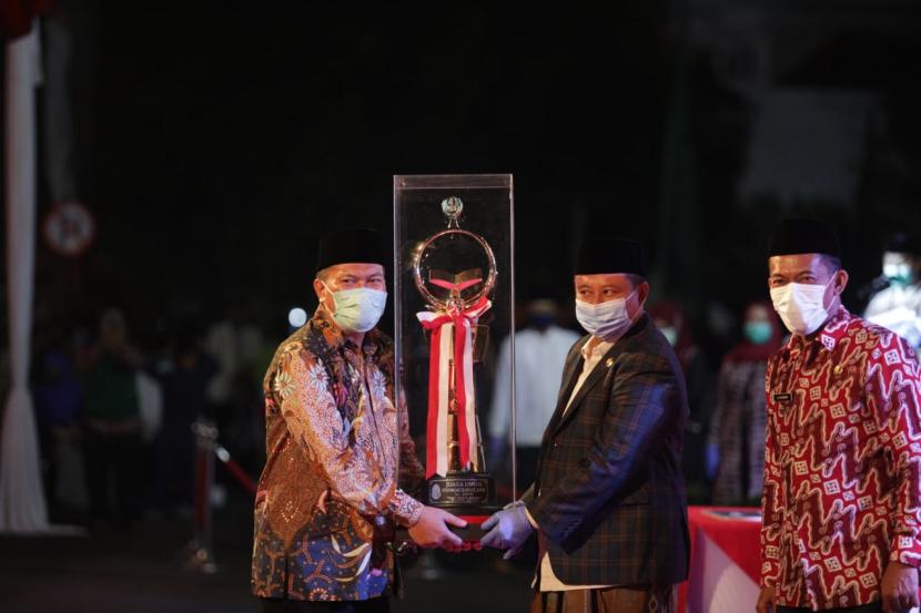  Kota Bandung Juara Umum  MTQ Jabar 2020