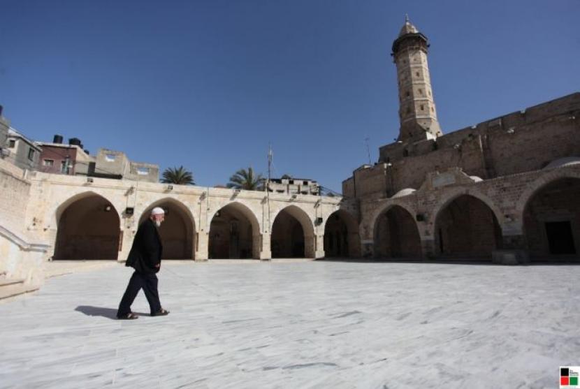 Kota Gaza, salah satu kota tertua dan terpadat di dunia, adalah rumah bagi harta karun arsitektur yang luar biasa, Masjid Al Omari.