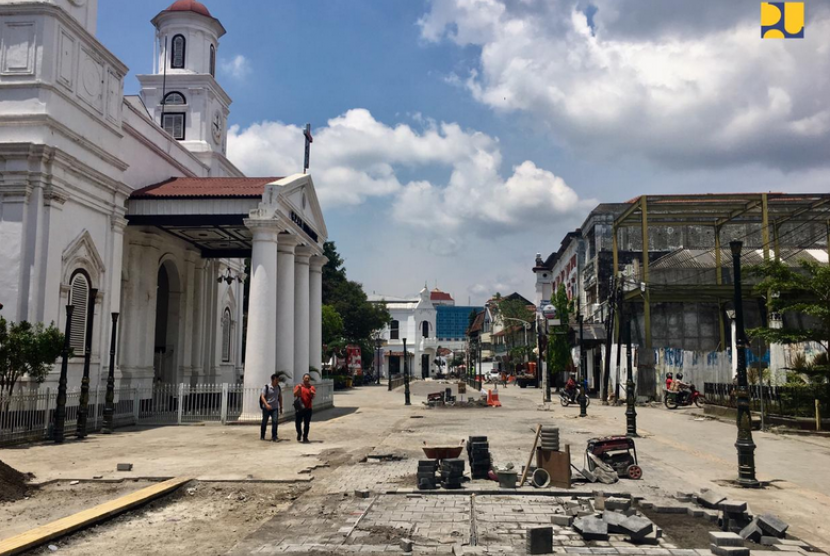 Kota Lama Semarang. Penataan Kawasan Kota Lama Semarang ditargetkan rampung akhir April 2019.  