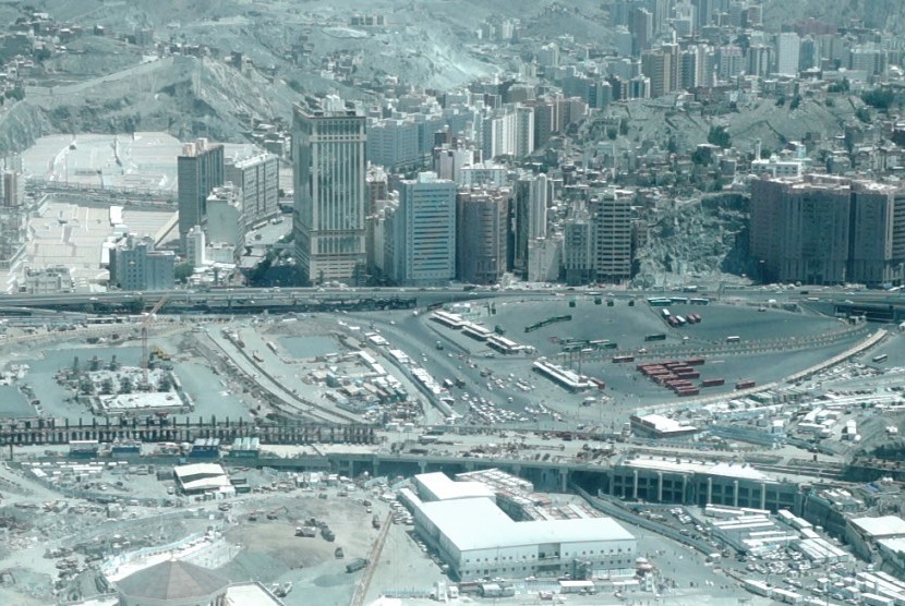  Makkah, Kota yang Merangkul Keragaman Budaya dan Bahasa. Foto:  Kota Makkah, Arab Saudi (ilustrasi)