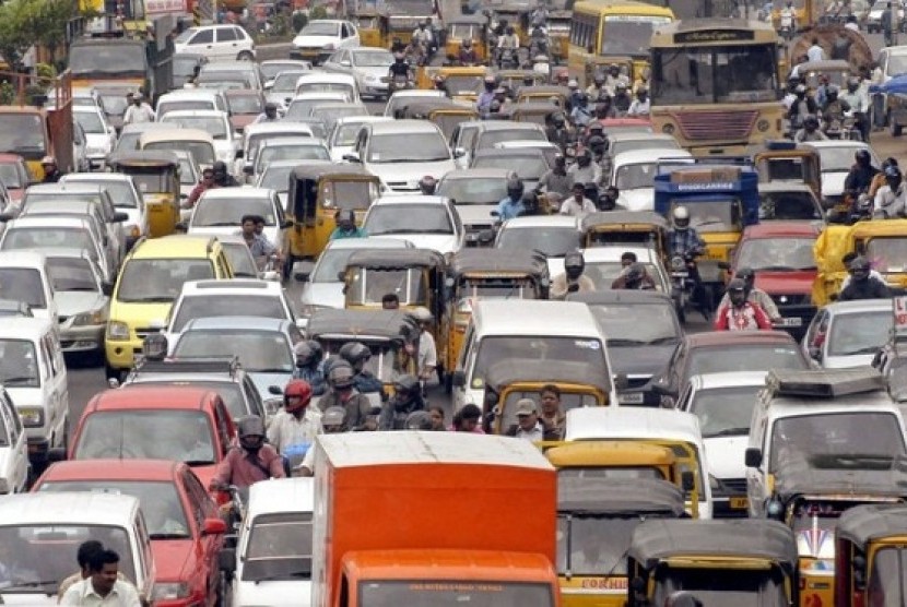 Suasana kemacetan di Kota Mumbai, India (ilustrasi)