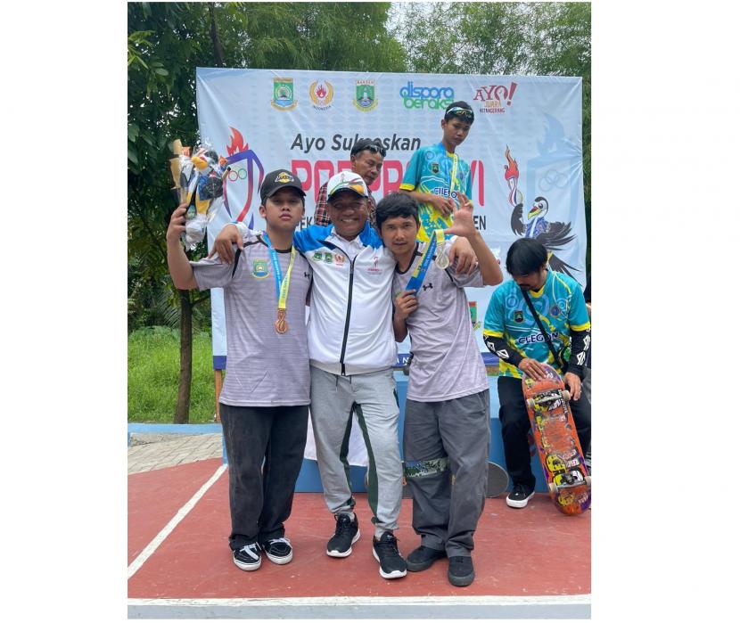 Kota Tangerang selaku tuan rumah Porprov VI Banten 2022 berhasil meraih medali perak pada nomor Open Street Pria dan medali perunggu pada Game Of Skate Open Pria.