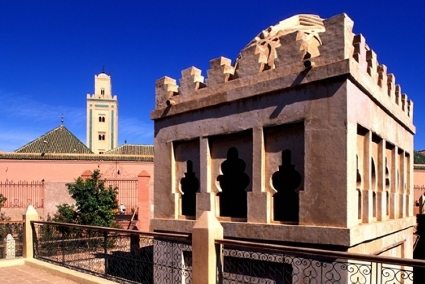 Koubba Ba'adiyn di Kota Marrakesh, Maroko, merupakan salah satu peninggalan Dinasti Al-Murabitun.