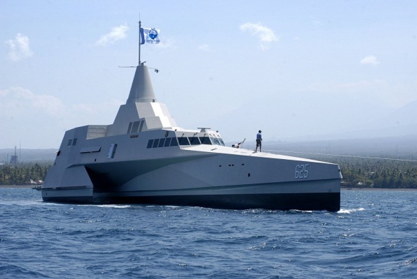 KRI Klewang ships in Kalipuro. Banyuwangi, East Java, on Friday. 