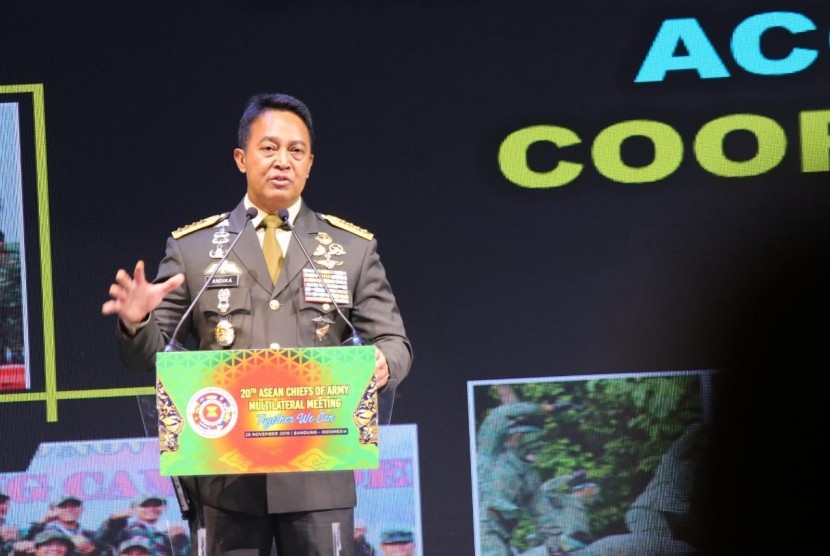 KSAD Jenderal TNI Andika Perkasa saatemberikan sambutan pada acara ACAMM XX Tahun 2019 di Bandung.