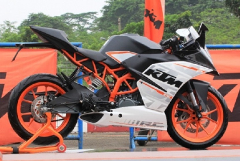 KTM RC390