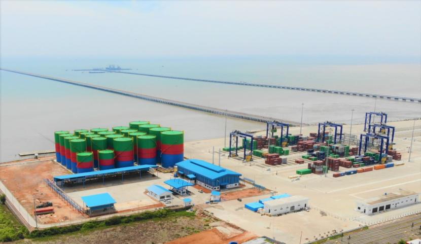 Kuala Tanjung Multipurpose Terminal (KTMT) yang dioperasikan anak perusahaan PT Pelabuhan Indonesia I (Persero) atau Pelindo 1 menunjukkan pertumbuhan kinerja yang positif pada tahun 2020. Kunjungan kapal di KTMT sampai dengan Agustus 2020 mencapai 169 call atau ada 4 sampai 5 call per minggu.
