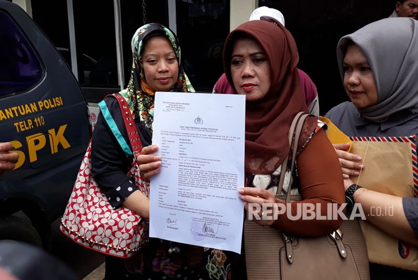 Kuasa hukum jamaah umrah gagal berangkat melaporkan kasusnya ke Polres Metro Bekasi Kota. (Ilustrasi)
