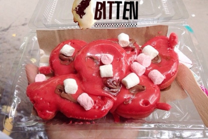 Kue Cubit aneka rasa Bitten by You