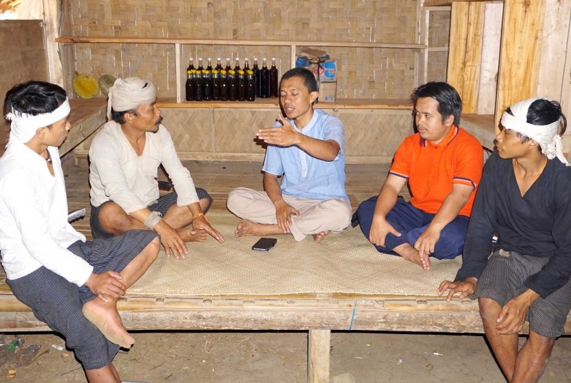 Kunjungan tim survei Qurban Masuk Desa BMH ke Kampung Badui, Banten.