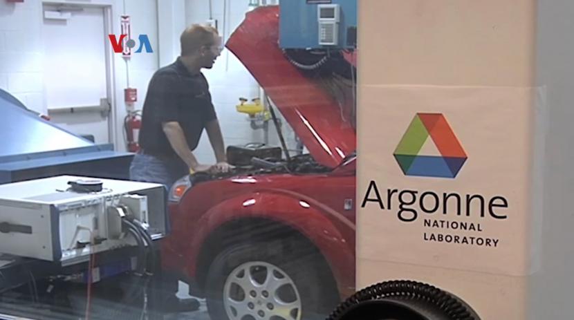 Laboratorium Nasional Argonne mengembangkan baterai mobil listrik berbahan daur ulang.