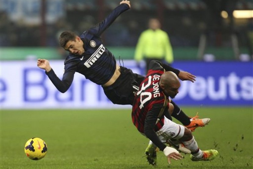 Laga Inter Milan Vs AC Milan dalam Derby della Madonnina.