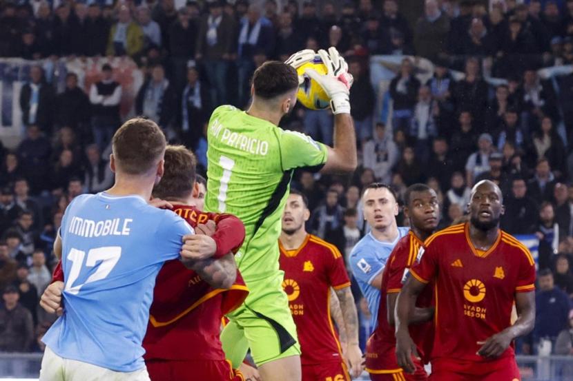 Laga Lazio vs AS Roma (ilustrasi). Lazio dan Roma akan berhadapan pada perempat final Coppa Italia.