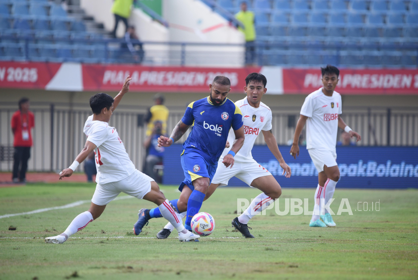 Dua Gol Penalti Selamatkan Indonesia All Star dari Kekalahan Lawan Arema FC di Piala Presiden