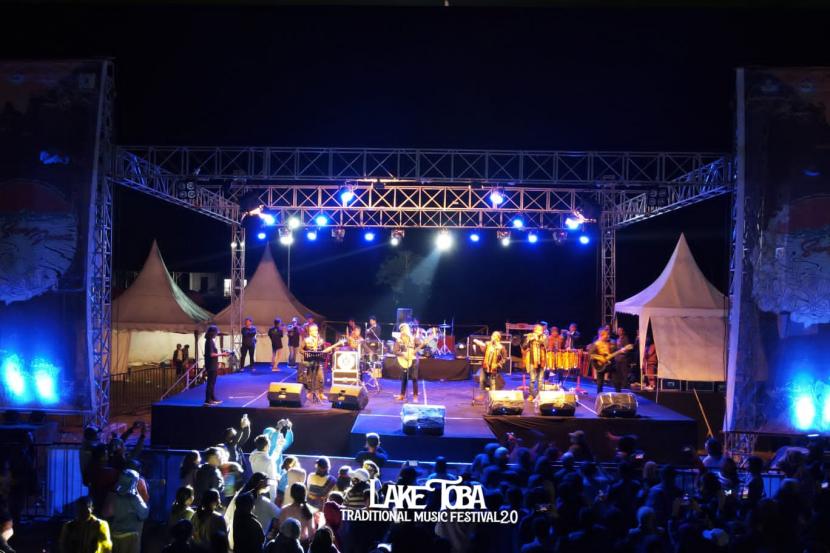 Lake Toba Traditional Music Festival (LTTMF) 2.0. 