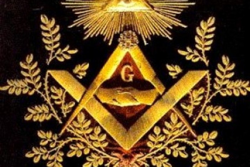 Sejumlah sejarawan mengaitkan Freemason dalam penggulingan Ottoman. Lambang atau logo Freemasonry.