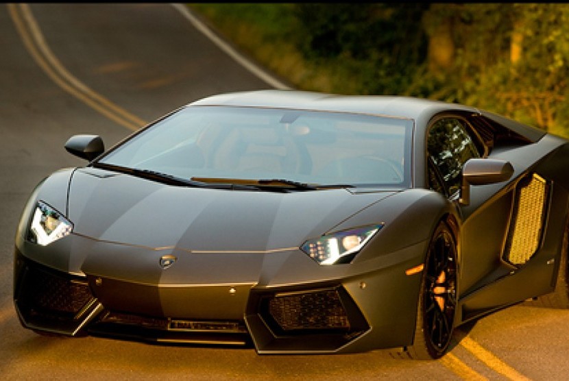 Lamborghini Aventador. 