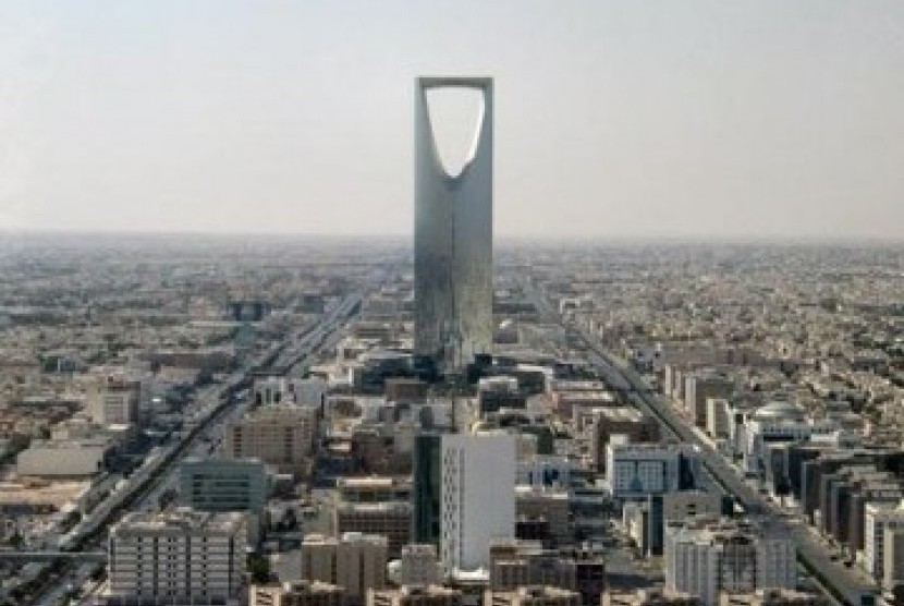 Ahli Saudi: Ramadhan Titik Balik Pemulihan Pandemi. Landmark Riyadh, lambang kemegahan kota.