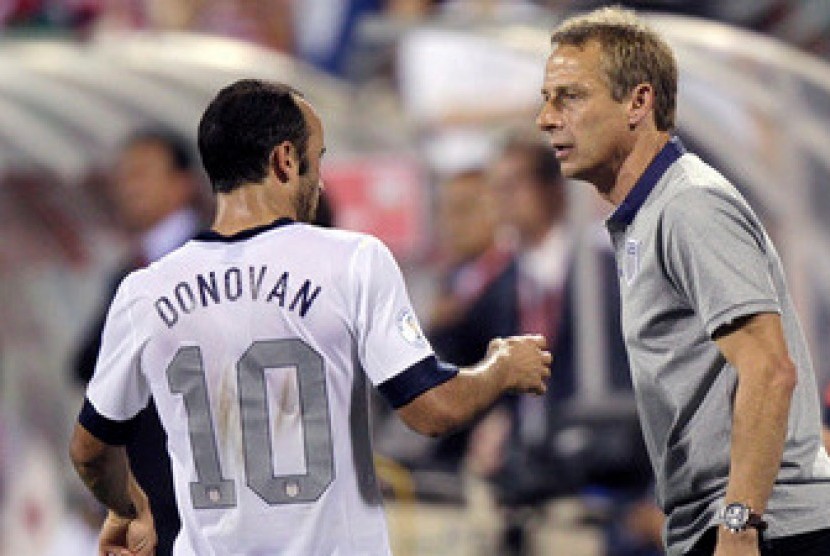 Landon Donovan dan Juergen Klinsmann.