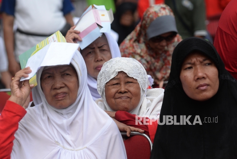  Lansia Jakarta mengikuti peduli NKRI (Ilustrasi)
