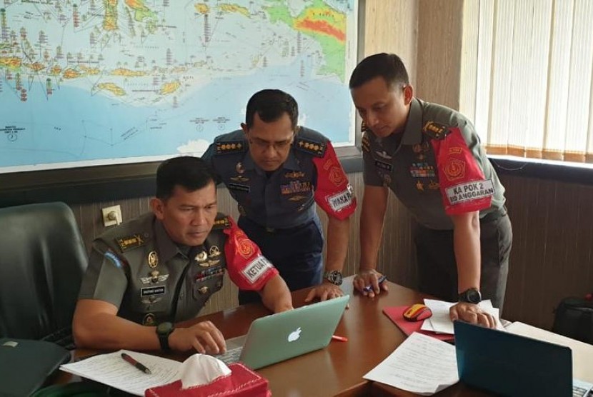 Latihan penanganan Karhutla oleh TNI