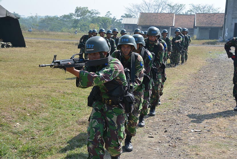   Latihan pertempuran jarak dekat Raider Yonif 321/Galuh Taruna  di Pusdikpassus Batujajar, Kabupaten Bandung, Jawa Barat.  (foto : dok. Penkostrad)