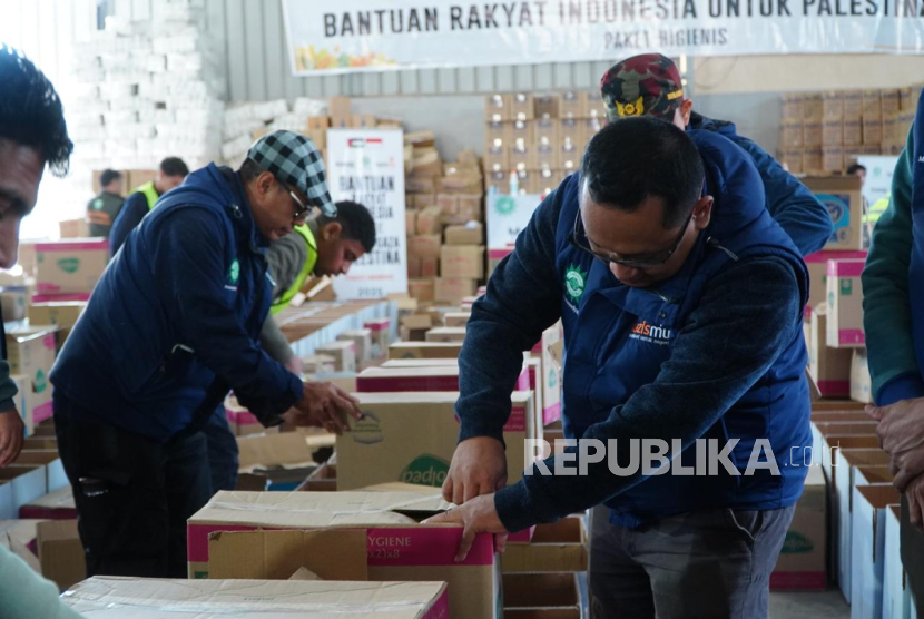 LazisMu kembali menyalurkan bantuan dari rakyat Indonesia kepada masyarakat Palestina, khususnya yang berada di Jalur Gaza. Penyaluran ini akan melalui perbatasan Mesir.