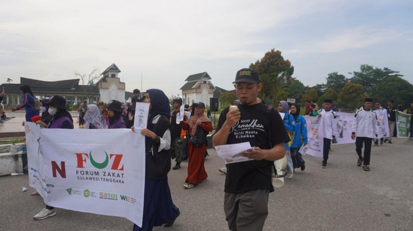 Laznas BMH bersama Laznas lainnya yang tergabung dalam Forum Organisasi Zakat (FOZ) wilayah Sulawesi Tenggara (Sultra) menyelenggarakan Tarhib Ramadhan, Ahad (19/3/2023).