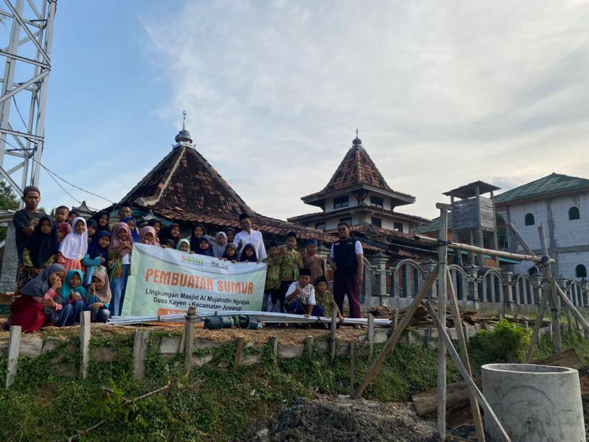 Laznas BMH hadir dengan program sumur di Dusun Ngrajek dan Dusun Bajangan, Desa Kayen, Kecamatan Juwangi, Boyolali, Jawa Tengah.