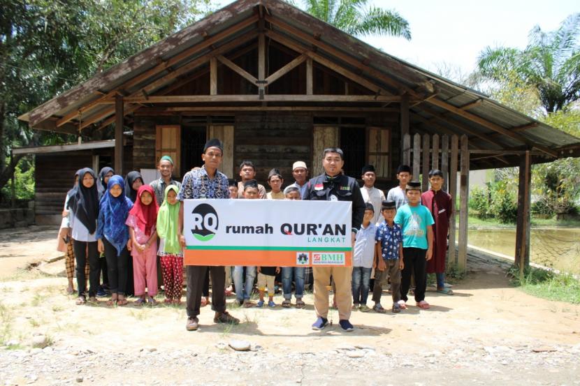 Laznas BMH meluncurkan Rumah Quran Langkat yang merupakan Rumah Quran keenam di Provinsi Sumatera Utara.