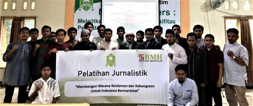 Laznas BMH mendukung gelaran pelatihan jurnalistik untuk dai muda yang digelar oleh Pemuda Hidayatullah di Bontang,  18 dan 19 Juli 2021.