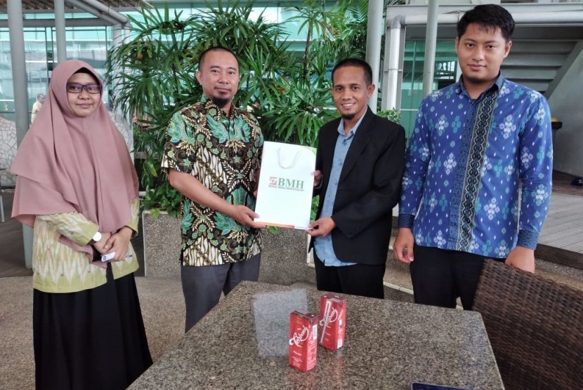 Laznas BMH perwakilan Sulawesi Selatan meneken kerja sana sinergi program dengan Yayasan Hadji Kalla.
