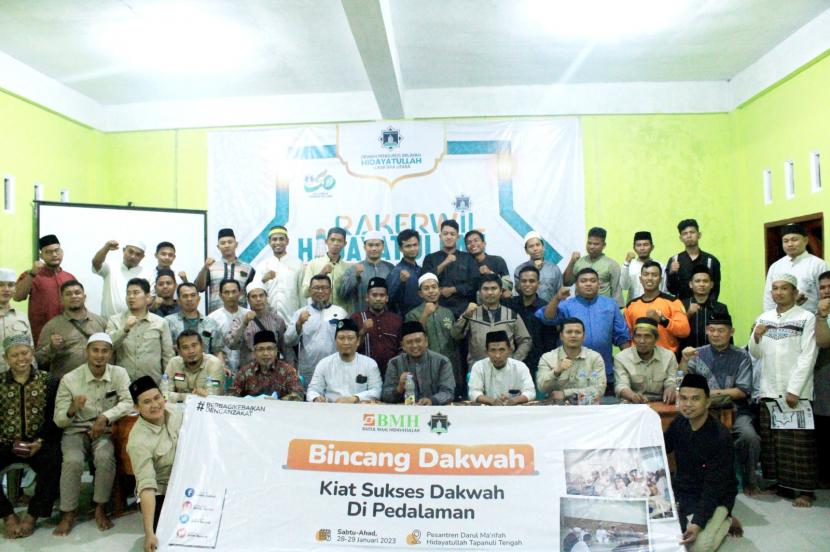  Laznas BMH Perwakilan Sumut melaksanakan kegiatan Bincang Dakwah Dai di Pesantren Darul Ma’rifah, Tapanuli Tengah, 28-29 Januari 2023.