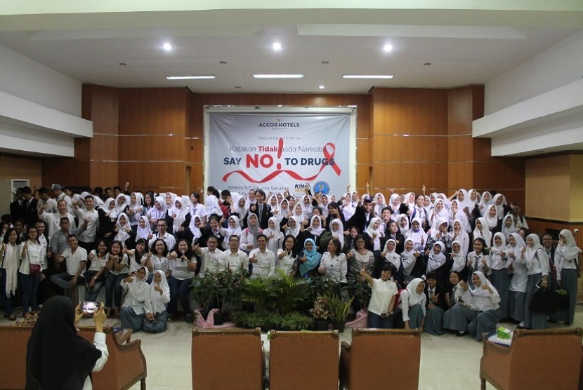 Lebih dari 450 siswa SMKN 57 Jakarta mendapat penyuluhan dan sosialiasi bahaya narkoba 