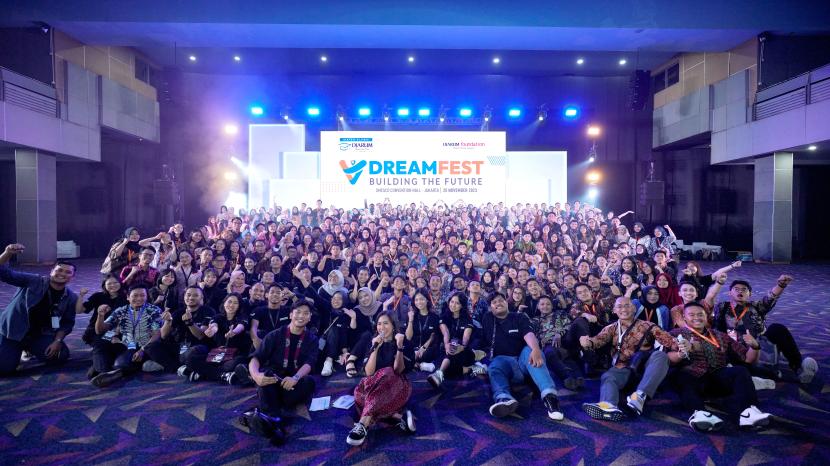  Lebih dari 500 alumni Beswan Djarum mengikuti ajang Dreamfest 2023. Di ajang ini, para peserta juga berkesempatan untuk mengikuti berbagai pameran.