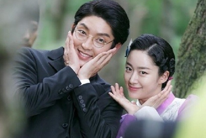 Lee Joon Gi dan Jeon Hye Bin
