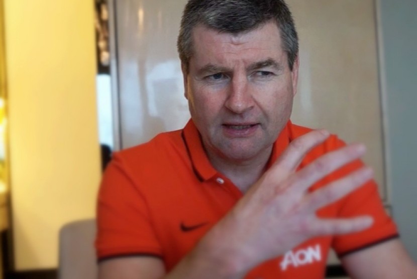  Legenda Manchester United, Denis Irwin.