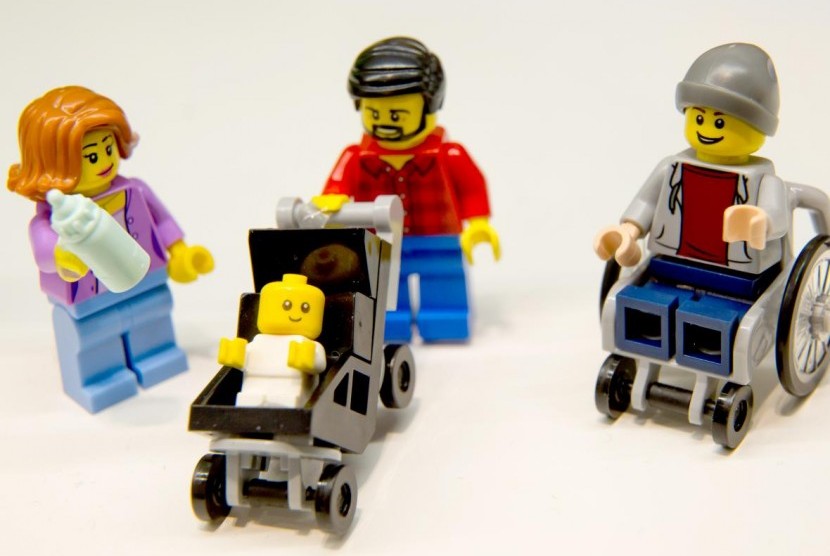 Mini figure Lego. Desainer figurin mini Lego, Jens Nygaard Knudsen, meninggal dunia.