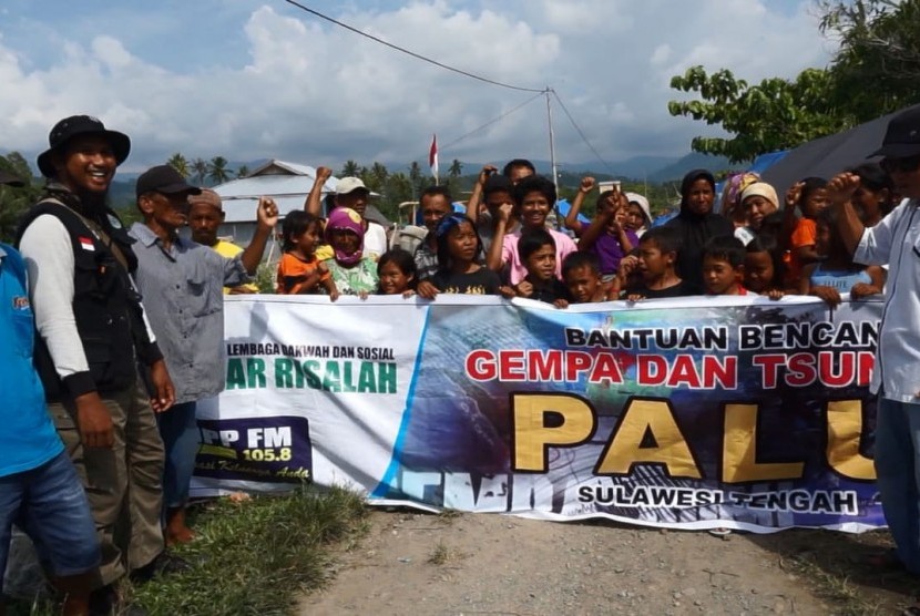 Lembaga Dakwah dan Sosial (LDS) Ar Risalah, Padang, Sumatera Barat, mengumpulkan dan menyalurkan donasi untuk korban gempa Palu.