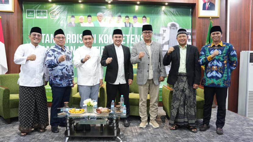 Lembaga Dakwah Pengurus Besar Nahdlatul Ulama (LD PBNU) bekerja sama dengan Lembaga Takmir Masjid (LTM PBNU) kembali menyelenggarakan acara Standardisasi Kompetensi Imam dan Khatib Jumat Angkatan ke-3.