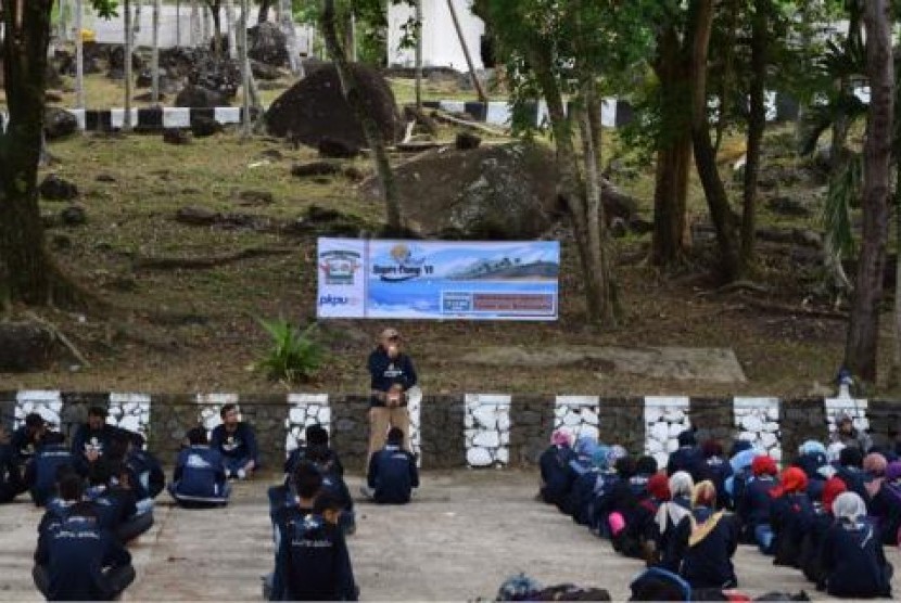 Lembaga kemanusiaan nasional PKPU mengadakan training super camp bertajuk Kafalah Yatim di Sabang.