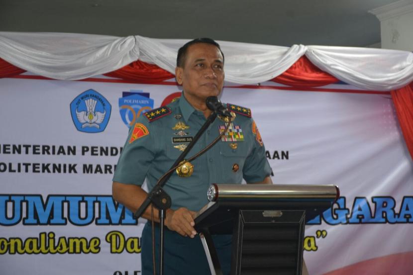 Letjen Mar Bambang Suswantono dilantik menjadi Irjen Kementerian ESDM.