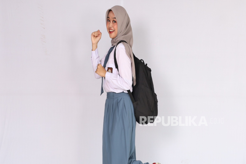 Lewat program Beasiswa Juara, UBSI kasih kamu jalan baru yang nggak kalah menarik bahkan bisa dibilang lebih menguntungkan. Kenapa? Karena kamu bisa tukar kartu SNBP kamu jadi beasiswa kuliah hingga 100 persen.