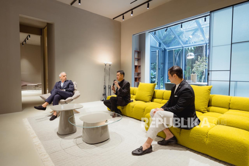 Emiten LFLO Buka Gerai B&B Italia Terbesar se-Asia Pasifik di Jakarta