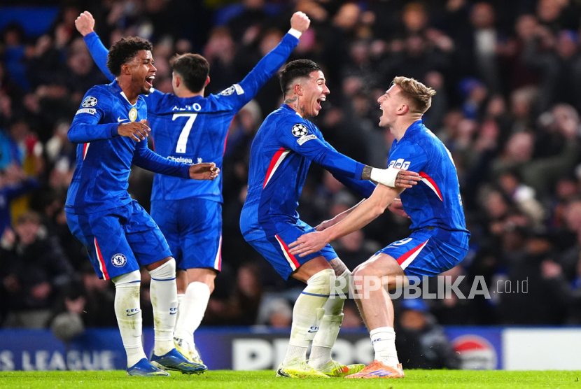 Barcelona Bertekuk Lutut di Markas Chelsea, Man City Ditumbangkan Leverkusen di Kandang Sendiri